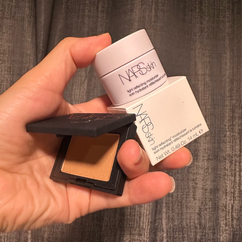 NARS Skin Light Reflecting Moisturizer with Laguna Bronzer
